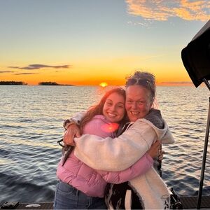 Meet your Posher, Carol